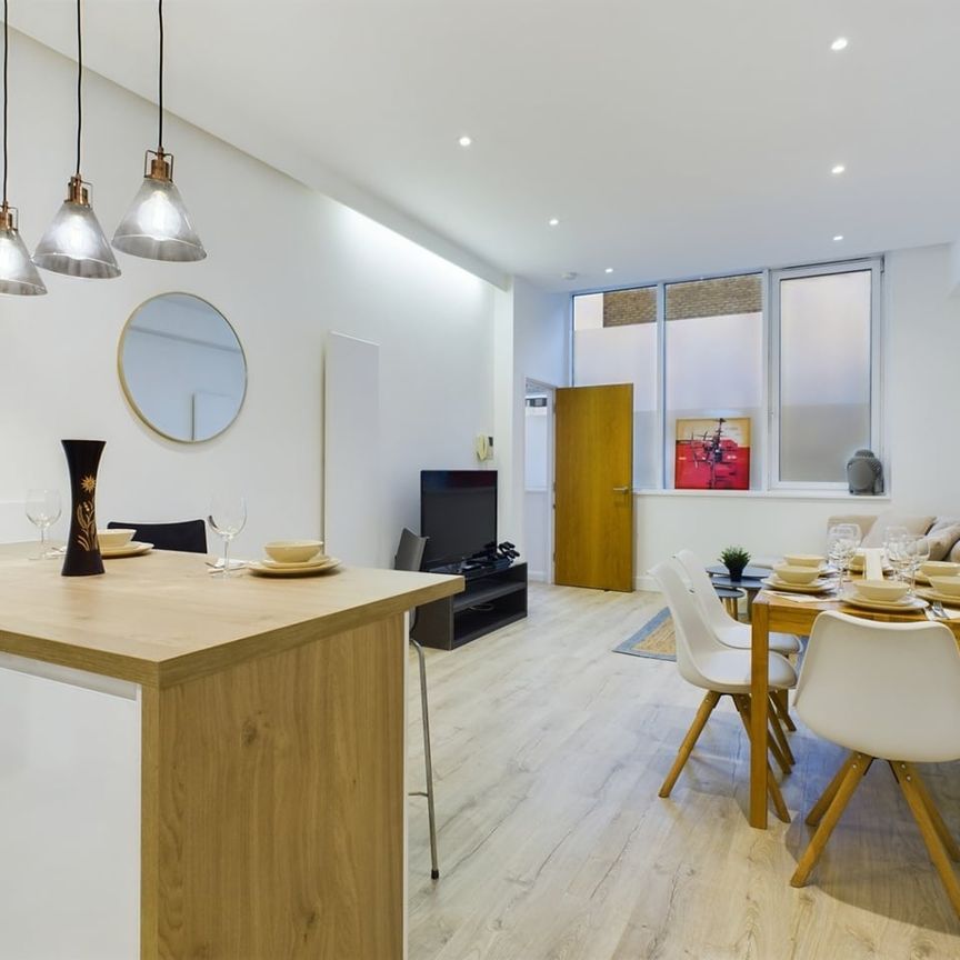 4 Bed Flat, Kerbela St, E2 - Photo 1