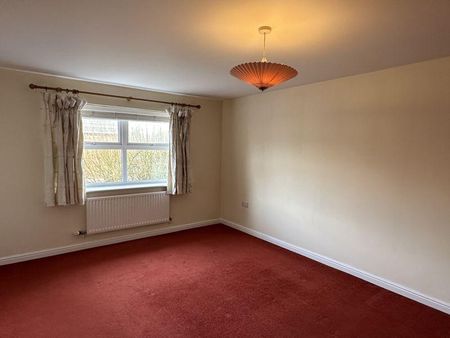 4 bedroom detached house to rent - Photo 4