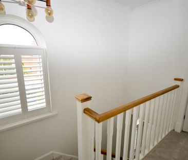 3 bedroom semi-detached house to rent - Photo 5