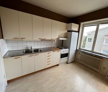 Drottninggatan 14 - Photo 1