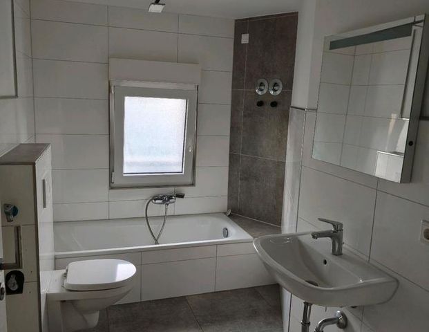 Sanierte 3 Zimmer Wohnung im 2. OG - Foto 1