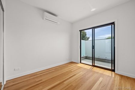 70B Beaconsfield Parade, Northcote - Photo 5