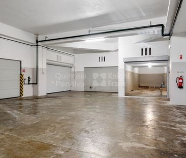 4 room luxury Flat for rent in Lisbon, Portugal - Photo 3