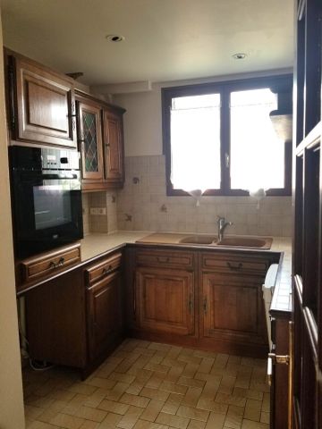 Location Appartement 2 pièces 57m² JOINVILLE LE PONT 94340 - Photo 2