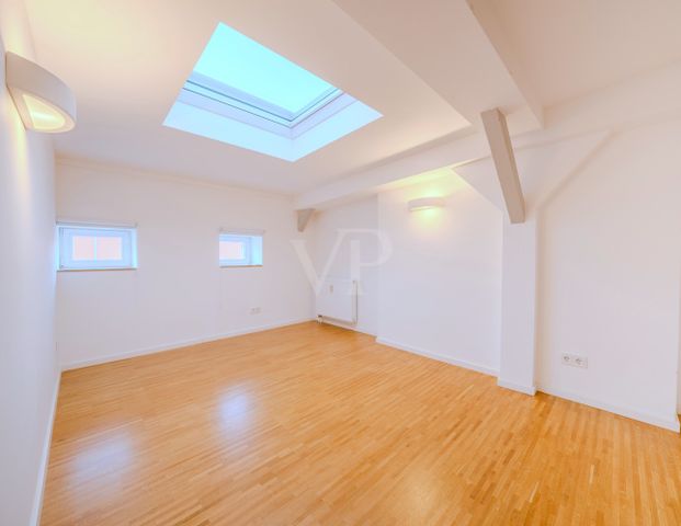 Lichtdurchflutete 5-Zimmermaisonette mit historischen Ambiente - wohnen am Volkspark Friedrichshain - Foto 1