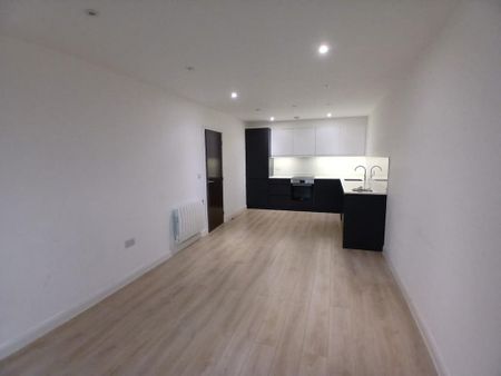 2 bedroom apartment to rent - Photo 4