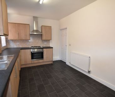 Johnson Street, Tyldesley, M29 - Photo 1