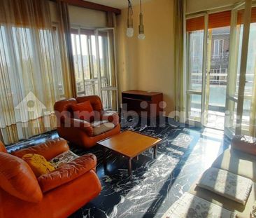 Appartamento buono stato, quinto piano, Viali, Modena - Photo 2
