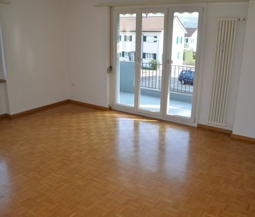 "moderne 3.5-Zimmer-Wohnung an ruhiger Lage mit Balkon" - Foto 3