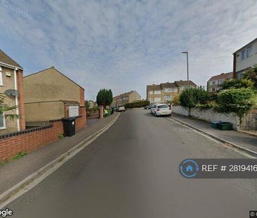 1 bedroom in a house share to rent - Photo 6