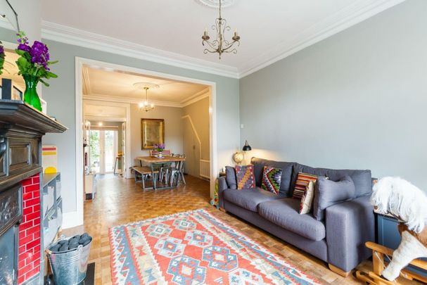 3 Bed Semi-Detached House, Soundwell Road, BS16 - Photo 1