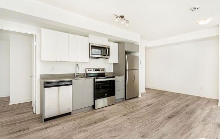 For Lease - 3210 Dakota Common Unit# A 408, Burlington, Ontario - Photo 4