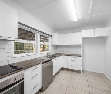 Charming home is ready for its next tenants to enjoy! - Photo 6