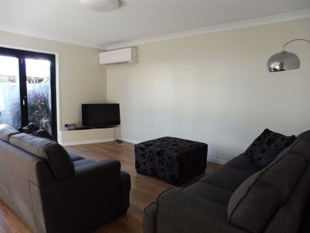 Minutes to Hospital and CBD - Photo 2