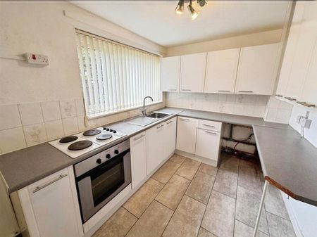 2 Bed Maisonette, Greendale Road, CV5 - Photo 2
