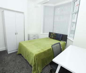 5 bedroom House To Let Total Size: 1002 SQ FT - Photo 6