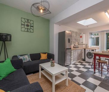 4 bedroom house to rent - Photo 1