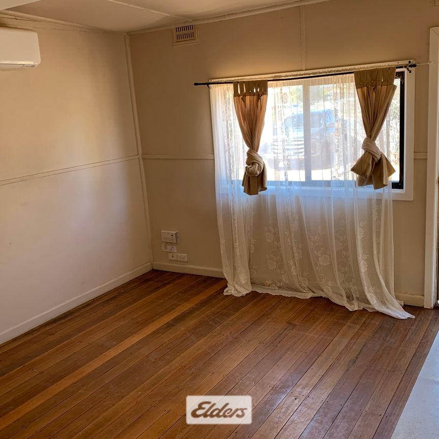 81 Tapio Street - Photo 1