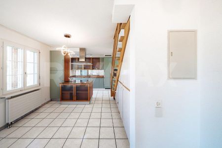 Grosszügige 5.5-Zimmer-Maisonette mit Einfamilienhaus-Charakter an ... - Photo 5