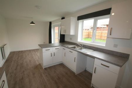 4 bedroom house to rent - Photo 3