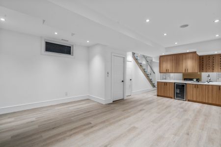 For Lease - 10A Benson Avenue, Mississauga, Ontario - Photo 5