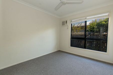 10 Keeper Ct, Mount Louisa - Photo 2