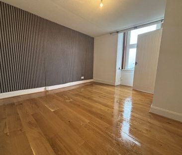 Abbotsford Street, Dundee - Photo 2