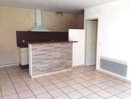 Location Appartement 2 pièces 40m² VILLENAVE D ORNON 33140 - Photo 2