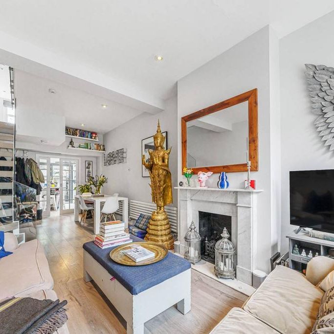 5 bedroom terraced house to rent - Photo 1