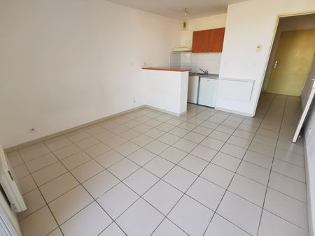 « MONTFAVET - STUDIO 24.85M² AVEC BALCON » - Photo 3