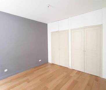 location Appartement F2 DE 52.16m² À POITIERS - Photo 3