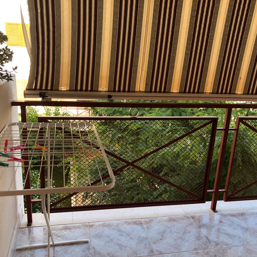 Apartamento de alquiler en Calle Málaga, Calas Santiago Bernabéu - Photo 1