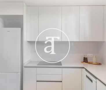 3 bedroom apartment with terrace for rent in Badalona - Photo 1