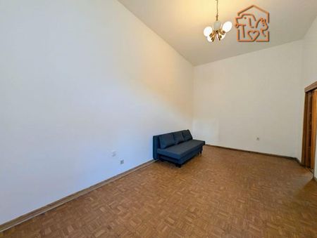 Łódź Łódź-Polesie, 6 Sierpnia - Zdjęcie 2