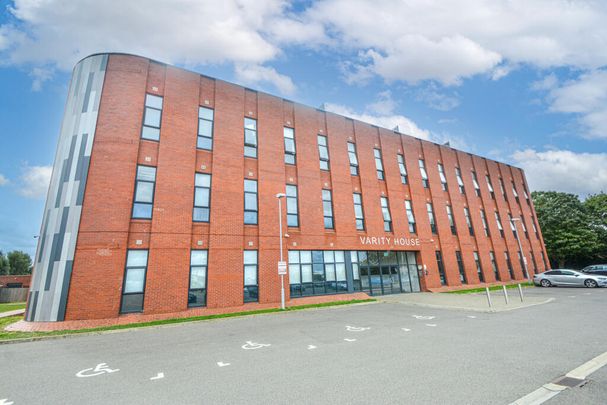 2 bedroom apartment - Photo 1