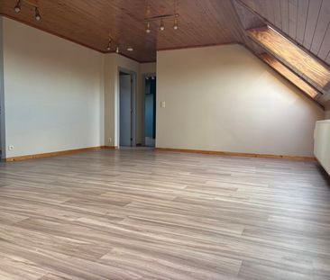 Dakappartement te huur in Deinze - Photo 1