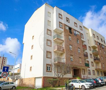 Apartamento T3 em Lisboa - Photo 2