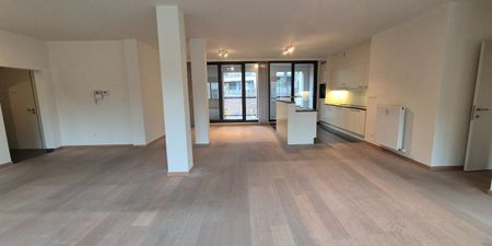 Appartement te huur in Hasselt voor € 950 met 2 slaapkamers - Foto 3