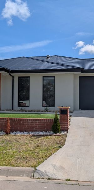 Great Family Home - Photo 1
