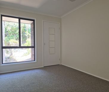 FRESHLY RENOVATED: Three bedroom Villa located in sort after area o... - Photo 5