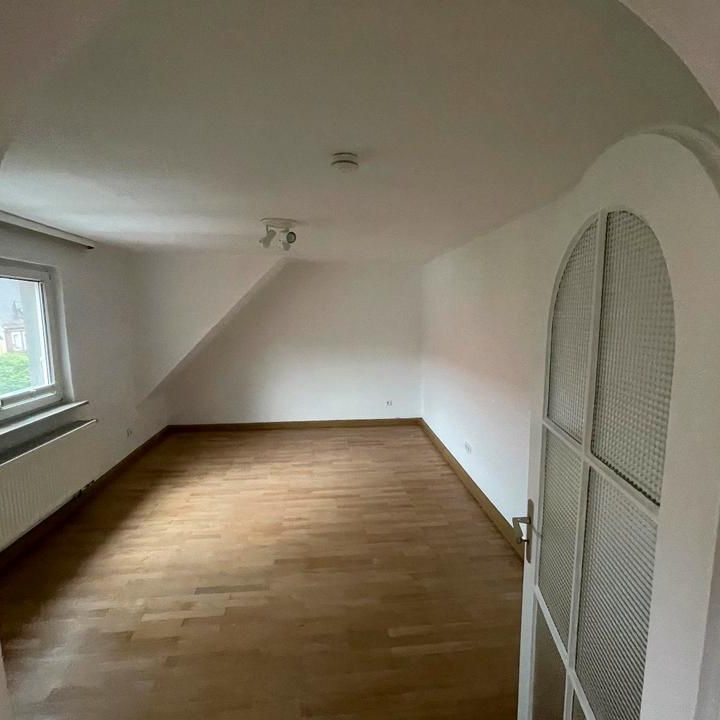 Renovierte Altstadtwohnung mit Balkon - Photo 1