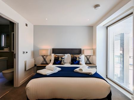 Three Bed Duplex - Photo 5
