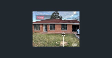 Freshly Renovated 3 Bedroom Family Home - Photo 4