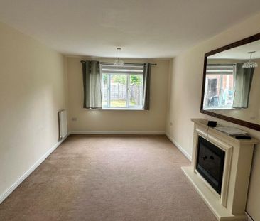 3 bedroom semi-detached house to rent - Photo 1