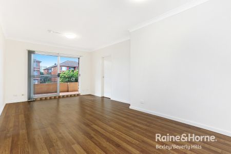 2/2 French Street, Kogarah, NSW 2217 - Photo 2