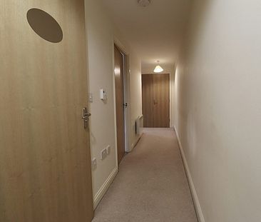 Flat to rent on - Photo 6