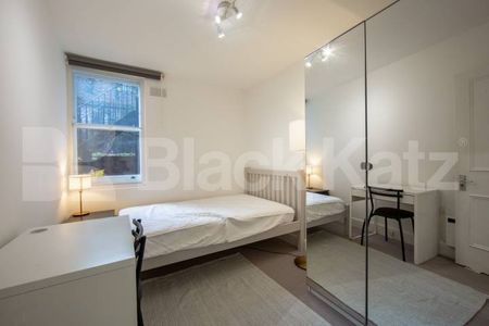 Generously Sized 4-Bedroom Home Moments from Camden & King’s Cross - Photo 5