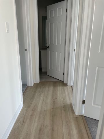 For Lease - 198 Gillespie Drive, Brantford, Ontario - Photo 2