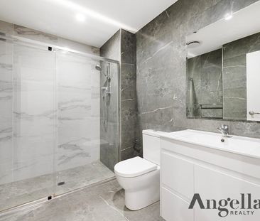 North Facing Executive Garden Apartment in Premier Riverside Pocket - Photo 3