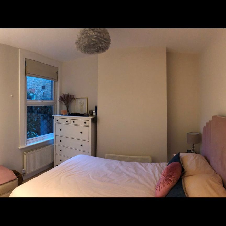 2 Bed Maisonette, Cowley Road, SW14 - Photo 1